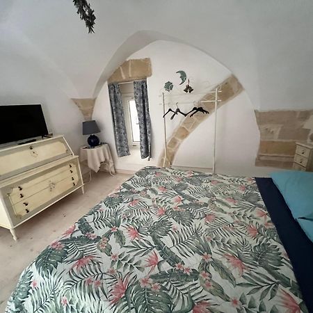 Handy Suite Idromassaggio Brindisi Bagian luar foto