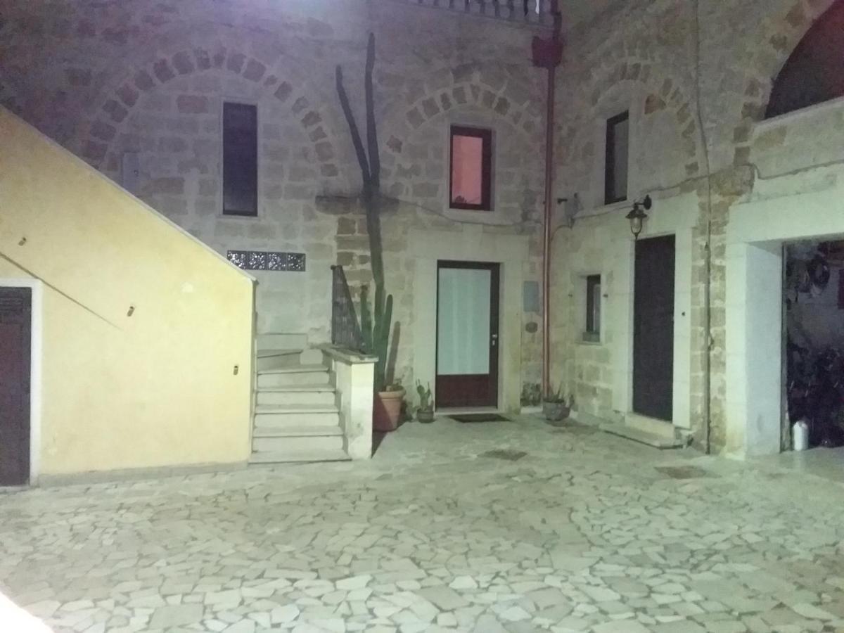 Handy Suite Idromassaggio Brindisi Bagian luar foto