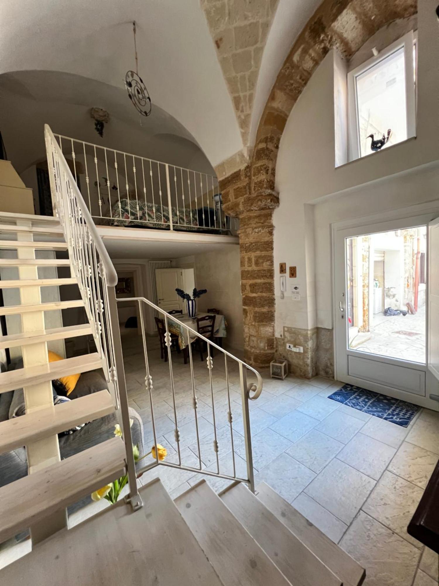 Handy Suite Idromassaggio Brindisi Bagian luar foto